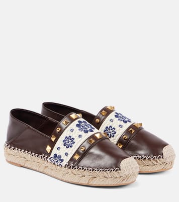 County Rockstud leather espadrilles | Valentino Garavani