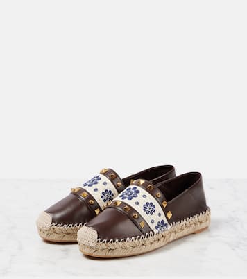 County Rockstud leather espadrilles | Valentino Garavani