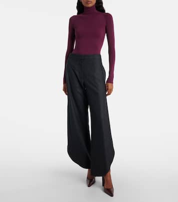 Pointy 90 croc-effect leather pumps | Alaïa