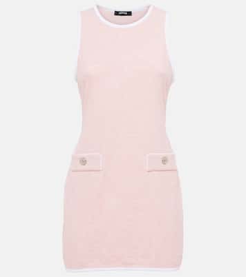 فستان قصير بنقشة نافرة | Versace