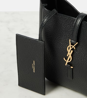 Le 5 à 7 Supple Mini leather shoulder bag | Saint Laurent