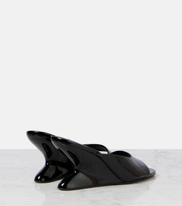 Curve 75 patent leather wedge mules | Alaïa