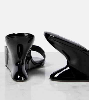 Curve 75 patent leather wedge mules | Alaïa