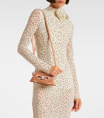 Schultertasche Samantha Small aus Satin | Mach & Mach