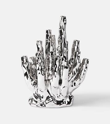 Coral porcelain vase by Norman Trapman | Polspotten