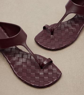 Livia Intrecciato leather thong sandals | Bottega Veneta