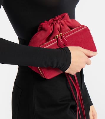 Bucket Bag Le Pochon aus Veloursleder | Alaïa