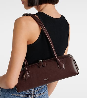 Le Teckel Medium leather shoulder bag | Alaïa