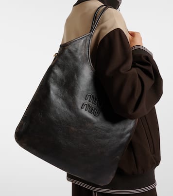 Ivy distressed leather shoulder bag | Miu Miu