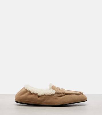 Mokassins aus Veloursleder mit Shearling | Miu Miu