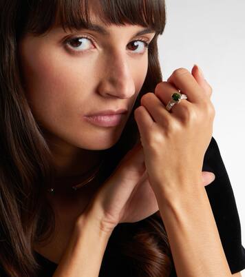 Ondine 18kt yellow gold ring with diamonds and green tourmaline | Marina B