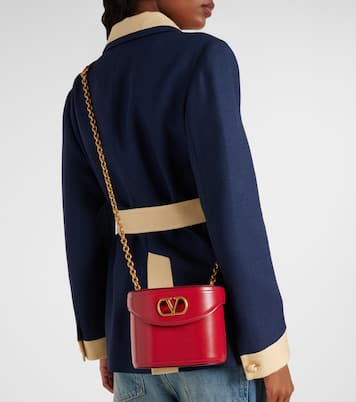 Vain VLogo patent leather vanity bag | Valentino Garavani