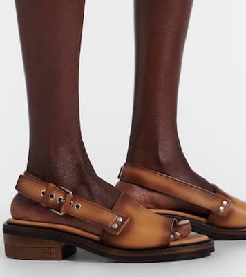 صندل سلينغ باك من الجلد | Miu Miu