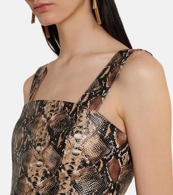 Cropped-Top Margaret | Rotate