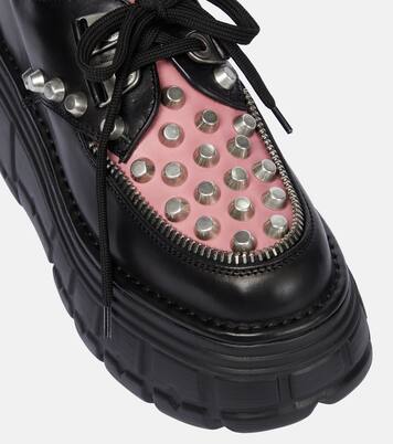 Derbies à plateforme et clous en cuir | Miu Miu
