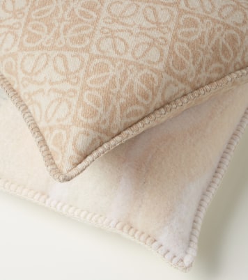 Anagram wool and cashmere cushion | Loewe