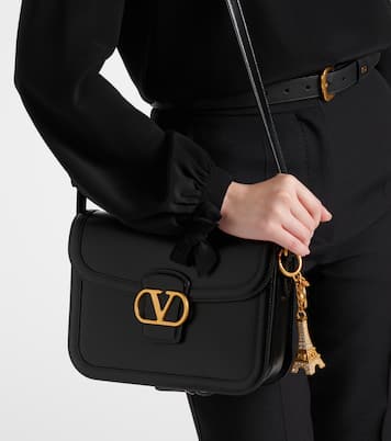 VLogo Signature Eiffel Tower keyring | Valentino Garavani