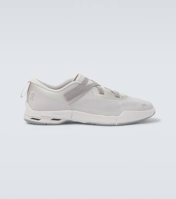 X Zendaya Sneakers Cloudnova Moon | On