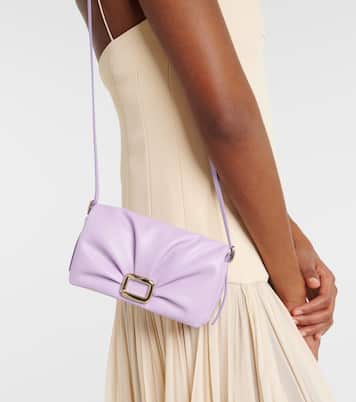 Pochette téléphone Viv’ Choc en cuir | Roger Vivier