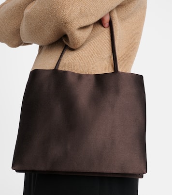 Shopper Cecily aus Seidensatin | The Row