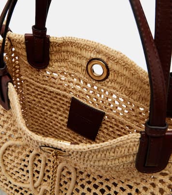 x Made For A Woman Chloé Iconic raffia shoulder bag | Chloé
