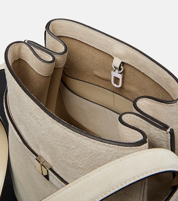 Belted Medium suede bucket bag | Toteme