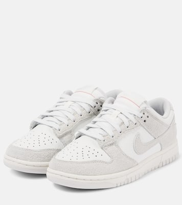 Sneakers Dunk Low aus Leder und Veloursleder | Nike