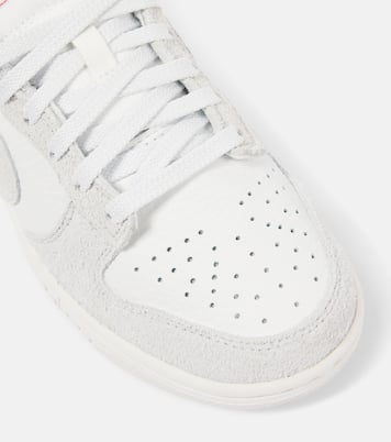 Sneakers Dunk Low aus Leder und Veloursleder | Nike