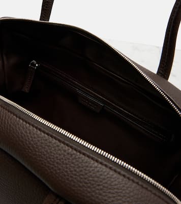 Schultertasche Astra aus Leder | The Row