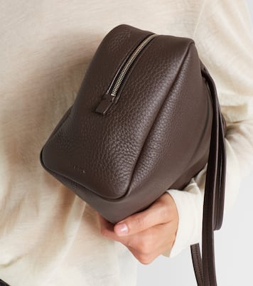 Schultertasche Astra aus Leder | The Row