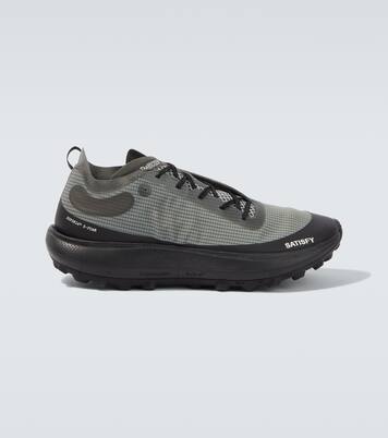 Sneakers TheROCKER | Satisfy