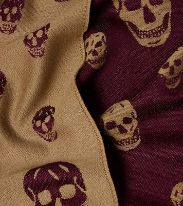 Skull wool jacquard scarf | McQueen