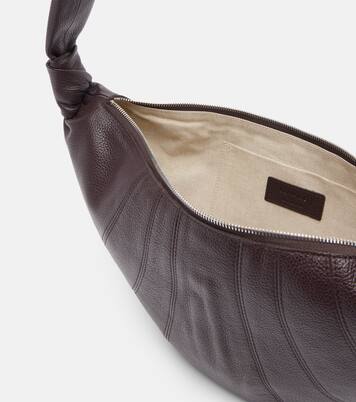 Croissant Medium leather shoulder bag | Lemaire