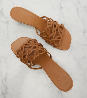 Pantoletten Petal Anagram 45 aus Leder | Loewe