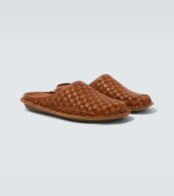 x VIBAe – Mules en cuir et daim | Comme des Garçons Homme