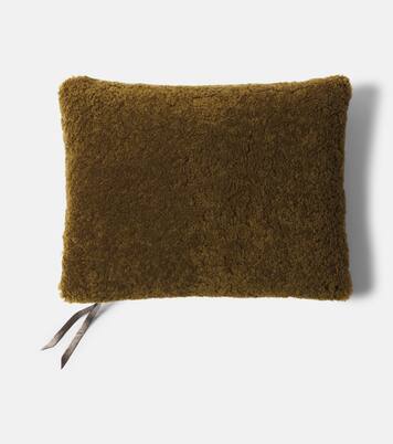 Shearling cushion | Maison de Vacances