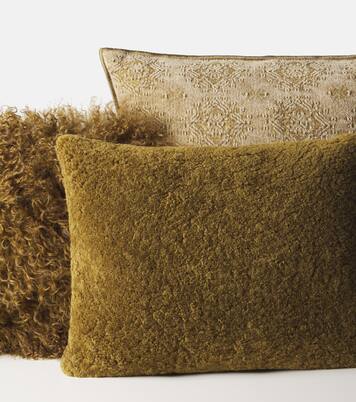 Shearling cushion | Maison de Vacances