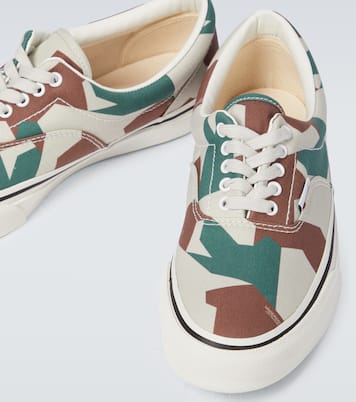 Camouflage canvas sneakers | Undercover