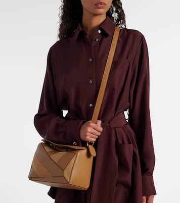 Tote Bag Puzzle Small aus Leder und Veloursleder | Loewe