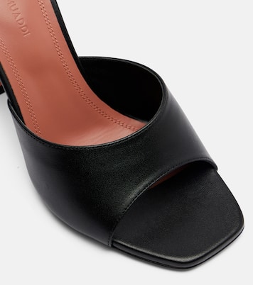 Mules Lupita en cuir | Amina Muaddi