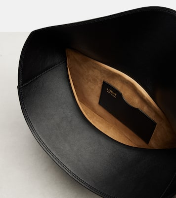 Schultertasche Ola Medium aus Leder | Loewe