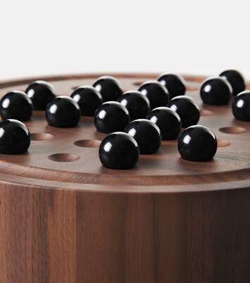 Mocambo Peg walnut solitaire set | Giobagnara