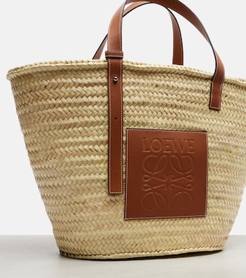 Anagram Large leather-trimmed basket bag | Loewe