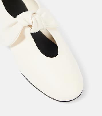 蝴蝶结细节皮革平底鞋 | CO