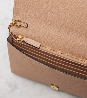 Portemonnaie mit Kettenriemen VLogo aus Leder | Valentino Garavani