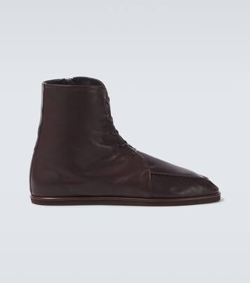 Leather ankle boots | Auralee