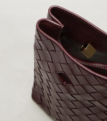 Smartphone-Etui Andiamo aus Leder | Bottega Veneta