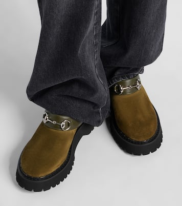 Slippers Horsebit aus Veloursleder | Gucci