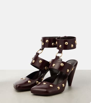 Salones Jade de piel con tachuelas | Chloé