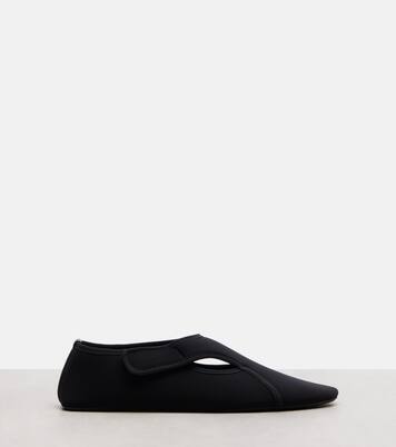 Flex leather-trimmed ballet flats | Alaïa
